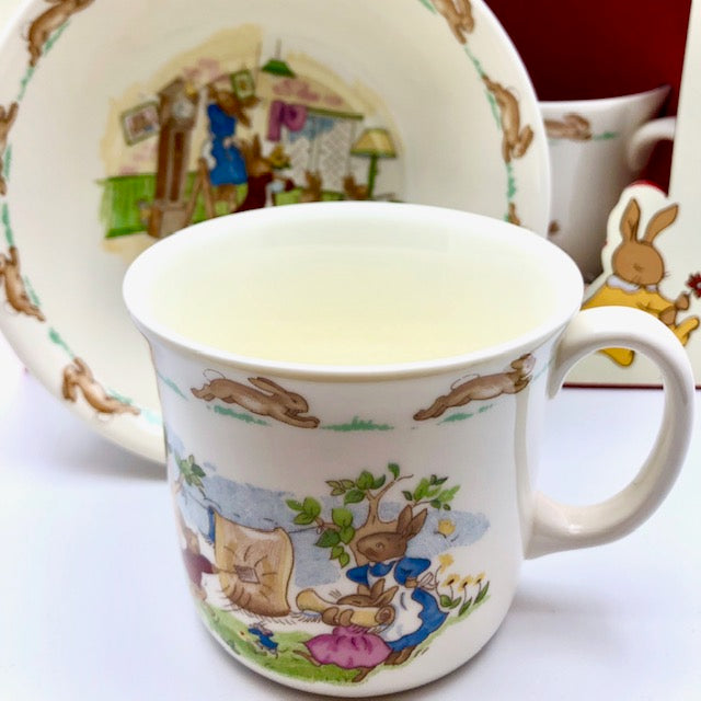 Bunnykins Infant Set - By Royal Doulton